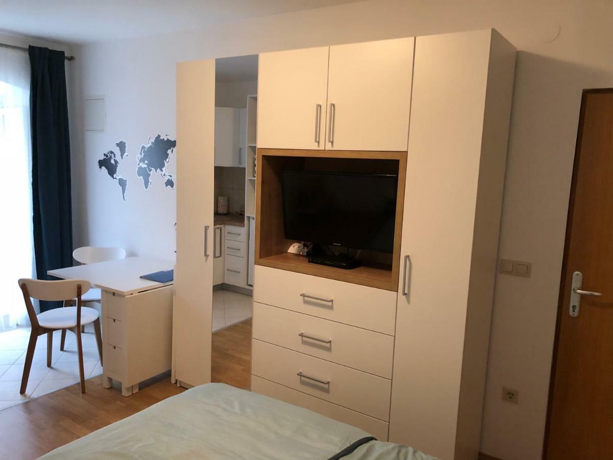 Jakov Apartments 오레비츠 외부 사진